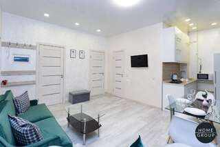 Апартаменты Glory Apartments Минск Апартаменты с балконом-45